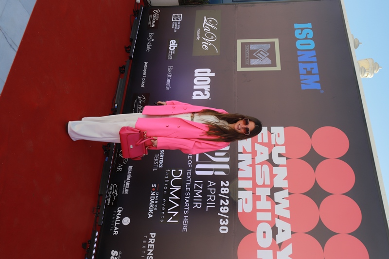 Runway Fash�on Izm�r 2026 Moda Ve Sosyal Hayat� �zmir�de Bulu�turdu 